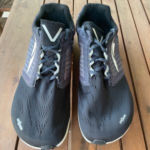 Altra Vanish Mens 11 Zero Drop Wide Toe Box Barefoot Running Shoe